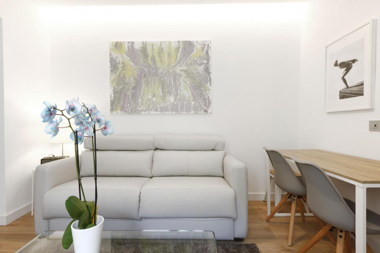 Apartmán Angel Square Madrid Exteriér fotografie
